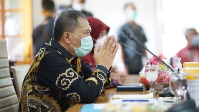 Wali Kota Instruksikan Satgas Covid-19 Tingkatkan Pengawasan PSBB di Kota Bandung
