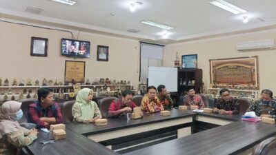 Kunjungan Kerja DPRD Kota Bekasi ke DPRD Kota Surabaya Bahas Raperda Inisiatif