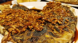 Icip Kuliner Khas Tasikmalaya, Gurame Bakar Bumbu Cobek Kacang yang Lezatnya Aduhai di Lidah, Cek Lokasinya!