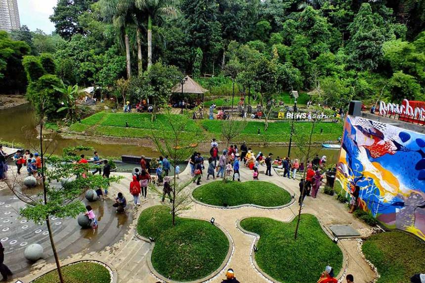 5 Taman di Kota Bandung, Paling Ikonik dan jadi Tempat Nongkrong Terbaik
