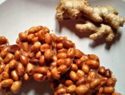 Resep Mudah Membuat Ampyang Kacang, Manis-manis Gurih