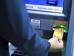 Mudah Tanpa Bingung, Cara Gampang Tarik Tunai di ATM BCA Tanpa Kartu