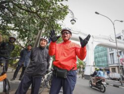 Pantau Ruas Jalan di Bandung, Ema Sentil Rendahnya Kedisiplinan Parkir Pengendara