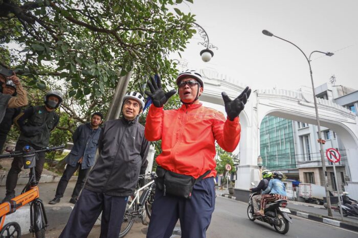 Pantau Ruas Jalan di Bandung, Ema Sentil Rendahnya Kedisiplinan Parkir Pengendara