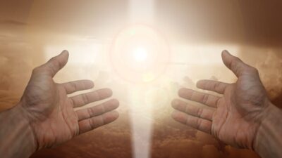 Kumpulan Doa Agar Diberikan Keselamatan, Insya Allah Rezeki Mengikuti
