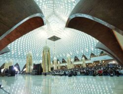 Habiskan Anggaran Rp 20 Miliar, Pemprov Jabar Klaim Pembuatan Konten Masjid Al Jabar Sudah Melalui Lelang
