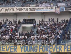 Jelang Kick Off Laga Persib VS Borneo FC, Suporter Dilarang ke Stadion