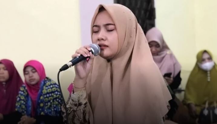 Profil dan Prestasi Nadia Hawasyi, Qariah yang Viral karena Disawer Saat Membaca Al-Qur'an