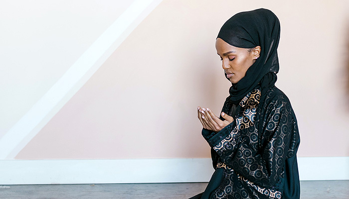 Doa Puasa Hari ke-8 Ramadan: Lengkap Bacaan Arab, Latin, dan Terjemahan