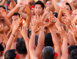 10 Tari Daerah di Indonesia yang Mengandung Unsur Mistis