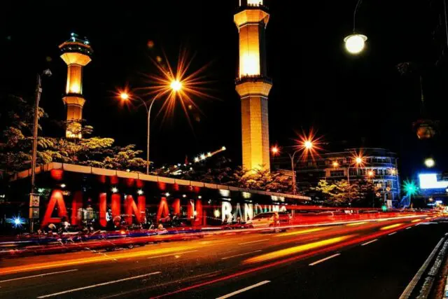 5 Rekomendasi Wisata Ramadan Malam di Bandung 2023