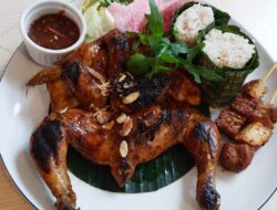 Hotel Santika Bandung Sajikan Ayam Bakakak Nasi Bakar, Bisa Makan Romantis Berdua
