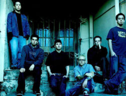 Suara Mendiang Chester Hadir dalam Single Terbaru Linkin Park