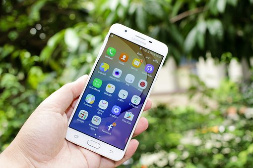 Wajib Tahu! 6 Kelebihan Menggunakan Android Dibanding Iphone