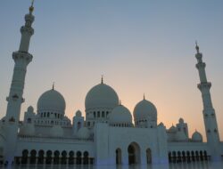 Teks Khutbah Jumat: Sambut Ramadan dengan Penuh Suka Cita