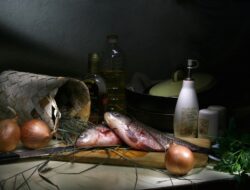 Tenang, Ini Bahan Dapur yang Dapat Menghilangkan Bau Amis pada Ikan