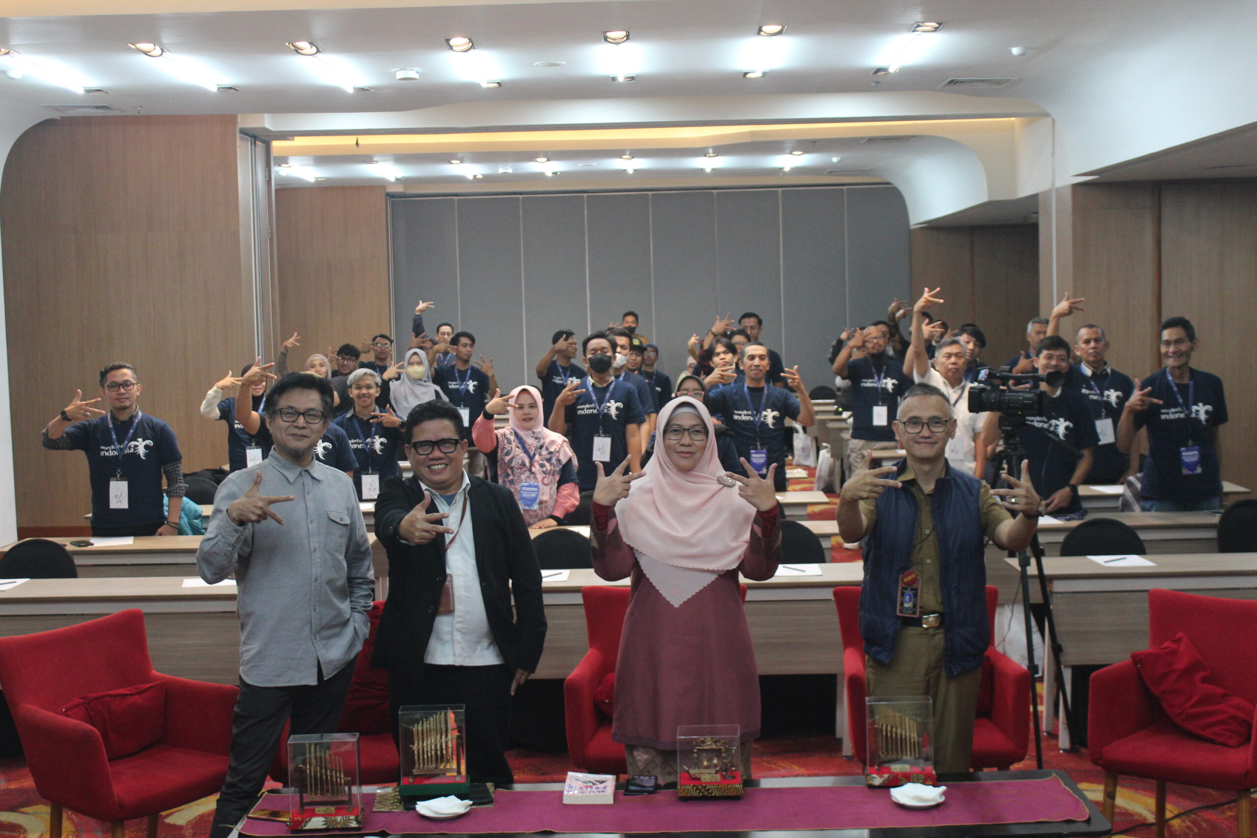 Kemenparekraf menghadirkan program AKSILARASI "Aksi Selaras dan Sinergi" dalam mendukung pengembangan industri kreatif musik di Kota Bandung.