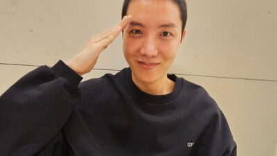 Siap Wamil, J-Hope BTS Pamer Potongan Rambu Buzz Cut Cepak ala Anggota Militer