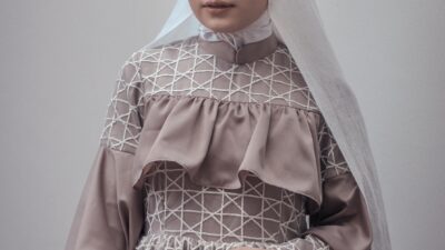 5 Rekomendasi Model dan Warna Baju Lebaran Wanita 2023