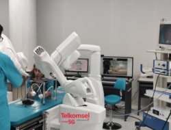 Teknologi 5G Telkomsel Dukung Kemenkes RI Uji Coba Inovasi Robotic Telesurgery Pertama di Indonesia