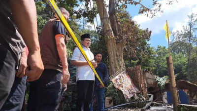 Bupati Sumedang Temui Keluarga Korban Kebakaran di Ciherang yang Menewaskan 2 Balita