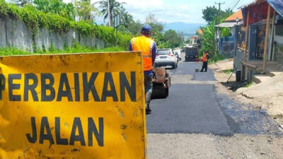 Termasuk Jabar, Pemerintah Siapkan Anggaran Rp15 Triliun untuk Perbaikan Jalan di 2024