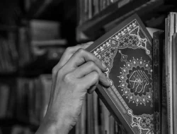 Muslim Wajib Tahu, Inilah 10 Hadis yang Akan Menghidupkan Hubungan Umat Muslim dengan Al Quran