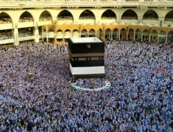 Persiapan dan Amalan yang Dianjurkan Islam untuk Muslim yang Pergi Haji