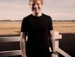 10 Fakta Menarik Ed Sheeran, Penyanyi yang Senang Bermain Papan Monopoli