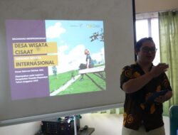 Dorong Perkembangan Desa Wisata Cisaat Subang Berstandar Internasional, Dosen UNJ Beri Pelatihan Pokdarwis