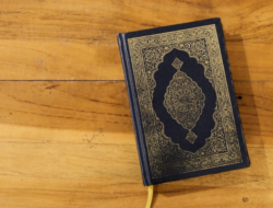 Sering Membaca Al Quran Setiap Hari? Ini Manfaatnya untuk Anda