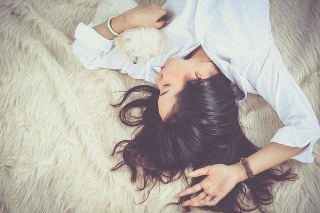 Mengatasi Insomnia dengan Aman, Pilih Obat Tidur yang Efektif