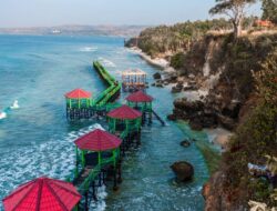 Boleh Dicoba, 5 Rekomandasi Destinasi Wisata di Sulawesi Barat dari Pantai Dato hingga Air Terjun Liawan