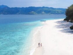 Tak Kalah dari Bali, Ini 6 Rekomandasi Destinasi Wisata Pantai Eksotis di Pulau Lombok