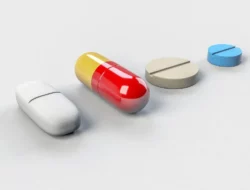 Mengenal Manfaat dan Efek Samping Paracetamol
