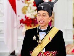 Mengenal Baju Ageman Songkok Singkepan Ageng yang Dipakai Presiden Jokowi pada Upacara HUT ke-78 RI
