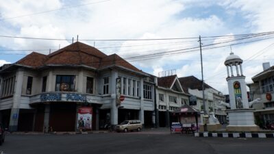 Cek 8 Hal Seru yang Bisa Dieksplor di Jalan Braga Bandung, Kawasan Paling Ikonik dan Instagramable