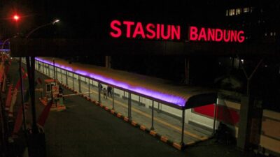 7 Rekomendasi Hotel Dekat Stasiun Bandung, Cocok bagi yang Traveling Pakai Kereta