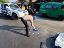Terjadi Laka Lantas, Pengendara Motor Tewas Usai Tabrakan dengan Truk di Cibiru Bandung