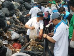 Sekda Kota Bandung Apresiasi Relawan Pepeling Dispora dalam Penanganan Sampah di TPS Gudang Selatan