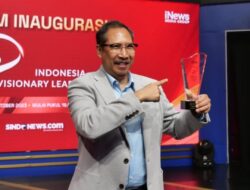 Kepala Bapenda Jabar, Dedi Taufik Mendapat Penghargaan Indonesia Visioner Leader