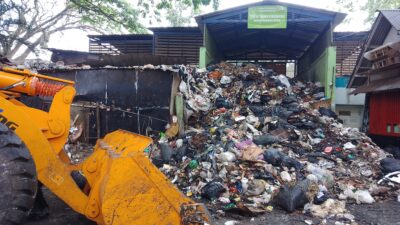 Begini Tanggapan Bey Machmudin Soal Ajakan Pandawara Group Bersihkan Sampah di Pantai Cibutun