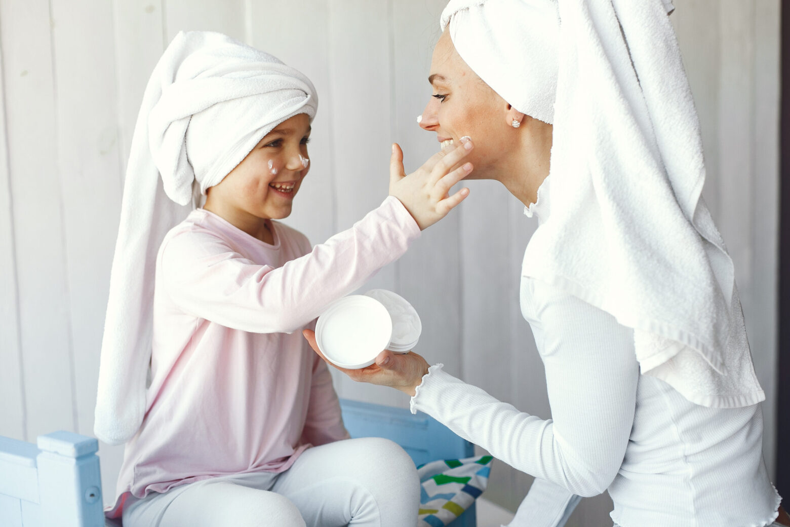 8 Penjelasan Soal Pentingnya Penggunaan Sunscreen pada Anak-anak