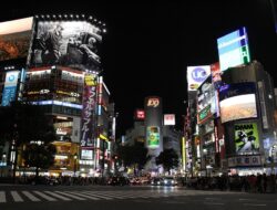 Pemerintah Jepang Larang Rayakan Halloween di Shibuya, Apa Gegara Anime Jujutsu Kaisen?