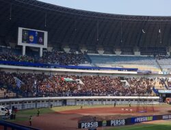 Laga Persib vs Arema Ciptakan Rekor Jumlah Penonton Laga Kandang Maung Bandung di Liga 1 Musim Ini