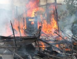 Satu Rumah di KBB Habis Terbakar, Petugas Damkar Diminta Balik Kanan Sebelum Tiba di Lokasi