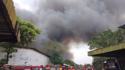 Pabrik Pemintalan Kapas di Bandung Timur Terbakar