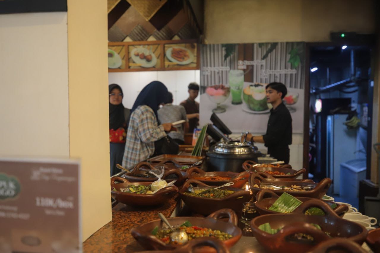 Paviliun Sunda Tempat Makan yang Ramah Keluarga