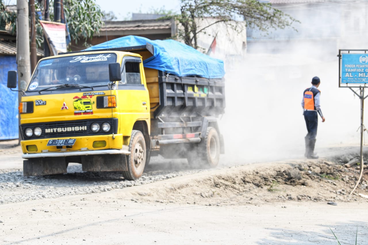 Polres Garut Larang Truk Besar Beroperasi di Jalan Raya Selama Lebaran 2024