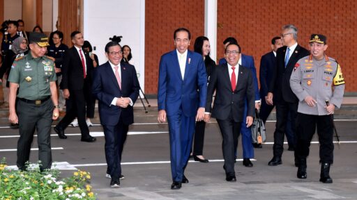 Presiden Joko Widodo bertolak menuju Jepang, pada Sabtu pagi, 16 Desember 2023, dalam rangka kunjungan kerja. Foto: BPMI Setpres/Rusman